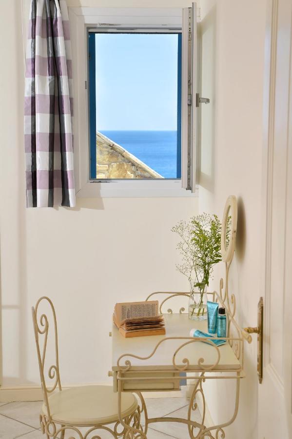 גאווריון Andros Homes Sea Side Apartment & Studio מראה חיצוני תמונה